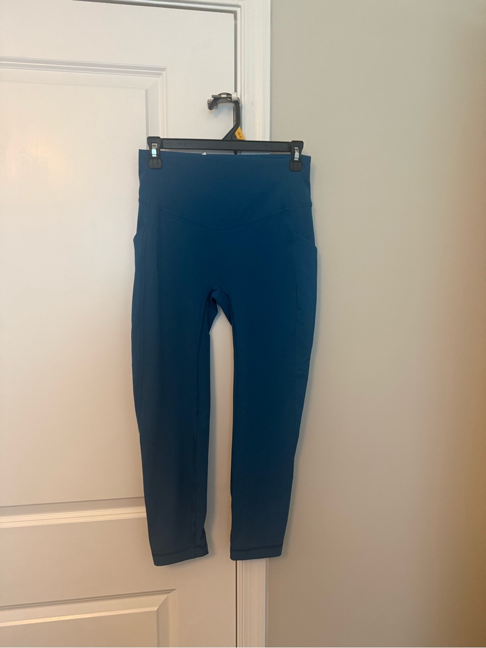 lululemon athletica Girls' Deep Blue Performance Leggings